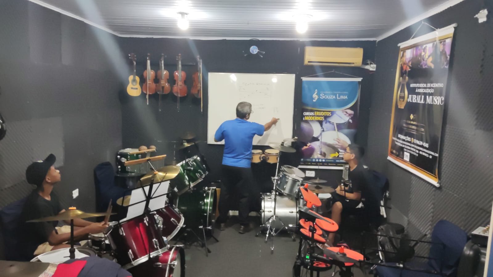 Oficina de Percursão